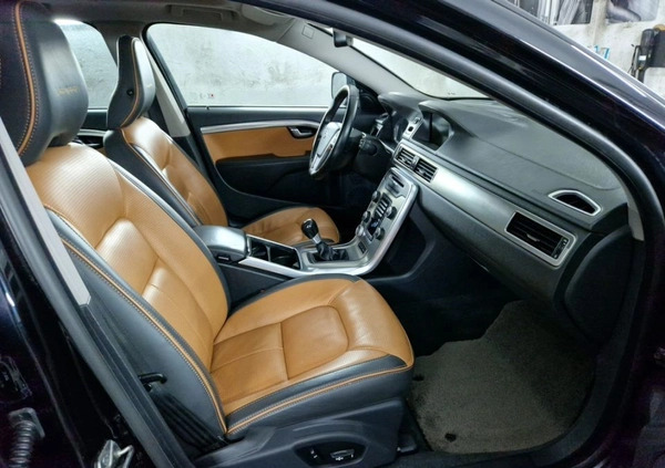 Volvo XC 70 cena 84000 przebieg: 146000, rok produkcji 2013 z Ośno Lubuskie małe 407